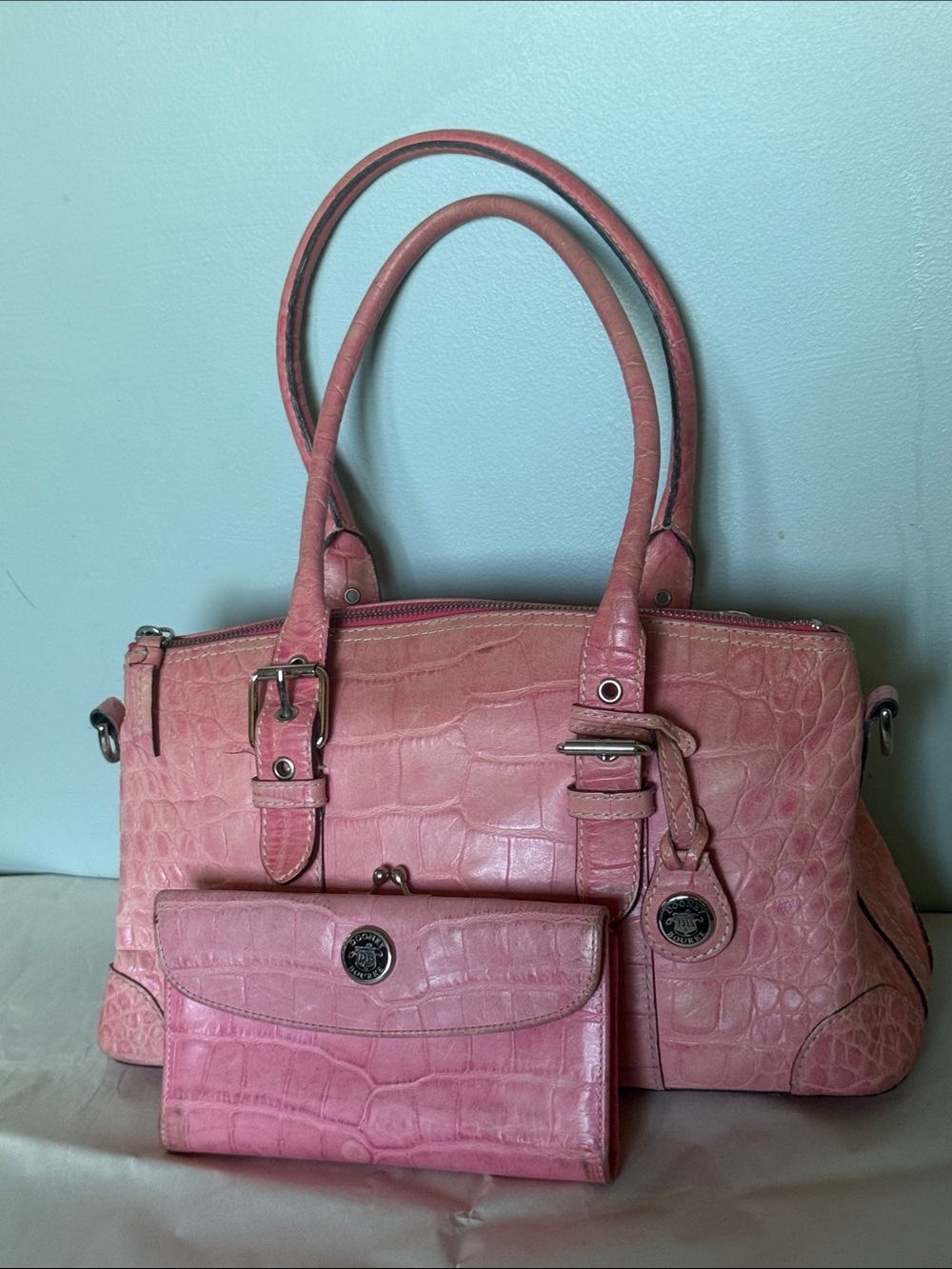 Pink Croc-Embossed Tote Bag with Wallet